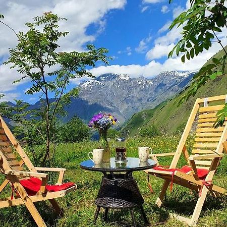 Cozy Hotel Kazbegi Luaran gambar